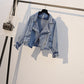 Robe en tricot avec veste en jean