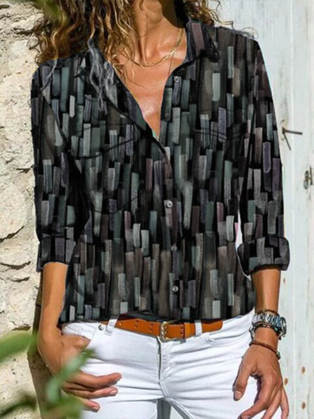 Women's Printed Geometric Shirt Without Chest Pocket