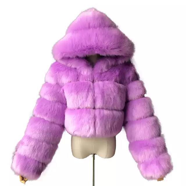 Manteau court à capuche en fausse fourrure à manches longues