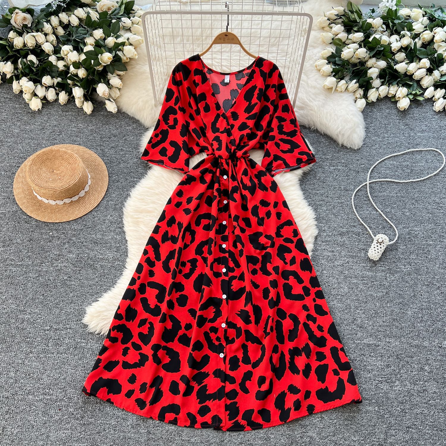 Five-quarter-sleeve Fitted-waist Single-breasted Printed Dress