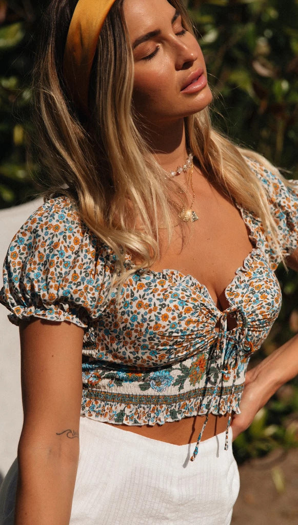 Retro floral print top