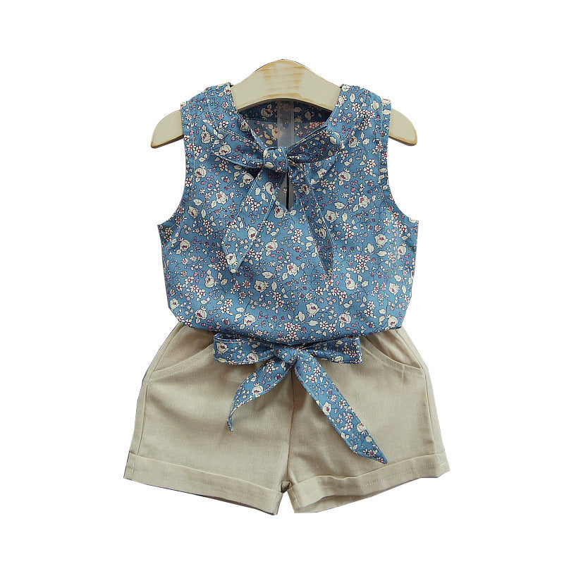 Ensemble gilet sans manches avec nœud et short