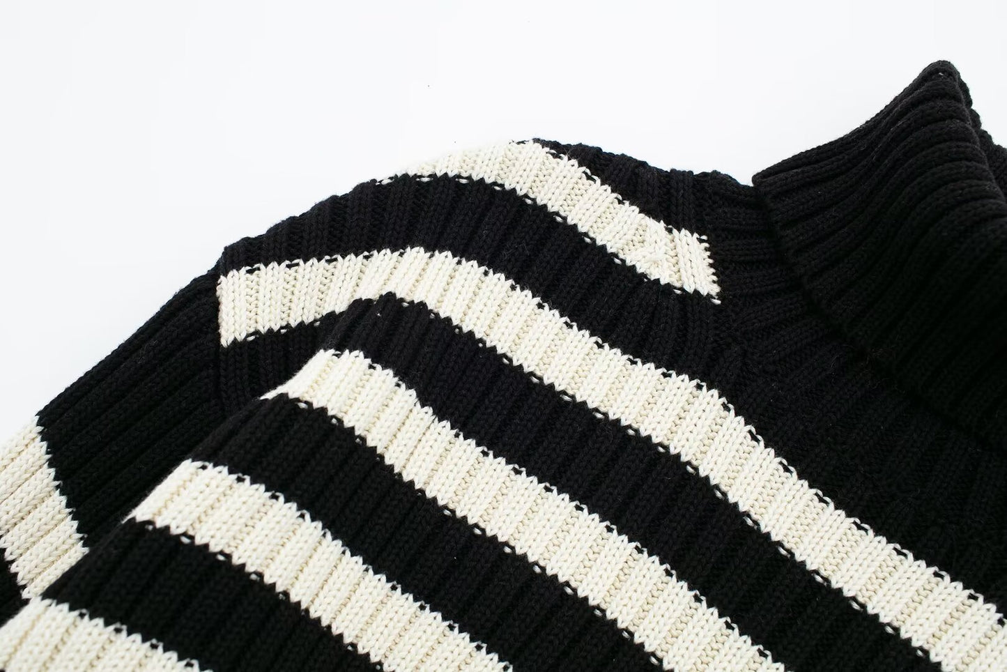 Women's Vintage Stripe Short Sweater