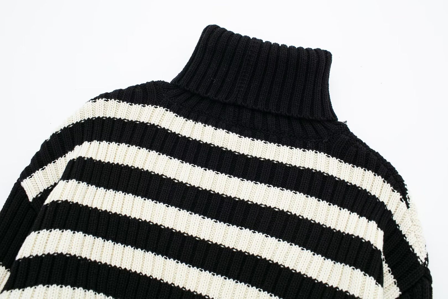 Women's Vintage Stripe Short Sweater