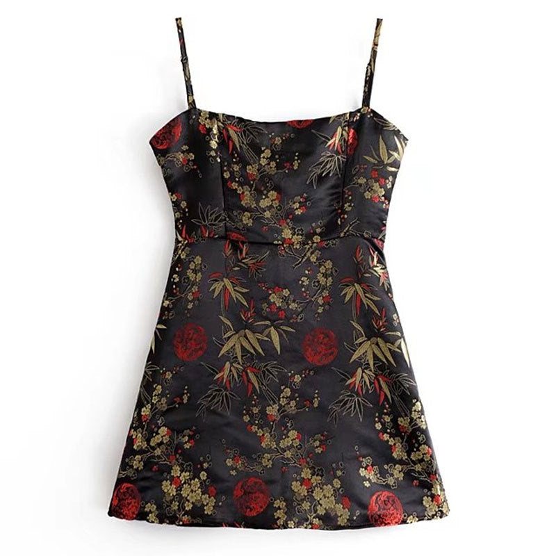 Embroidery Floral Women Dress Kylie Jenner Strapless women party dress Short Chinese Style satin dress vestido vintage Robe
