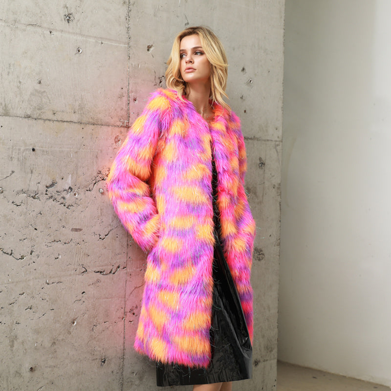 Manteau long et épais en fausse fourrure pour femme