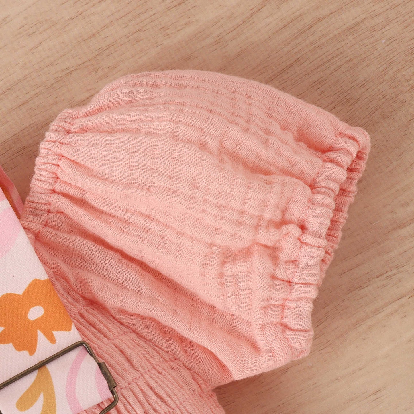 Bubble Sleeve Printed Suspender Shorts Suit