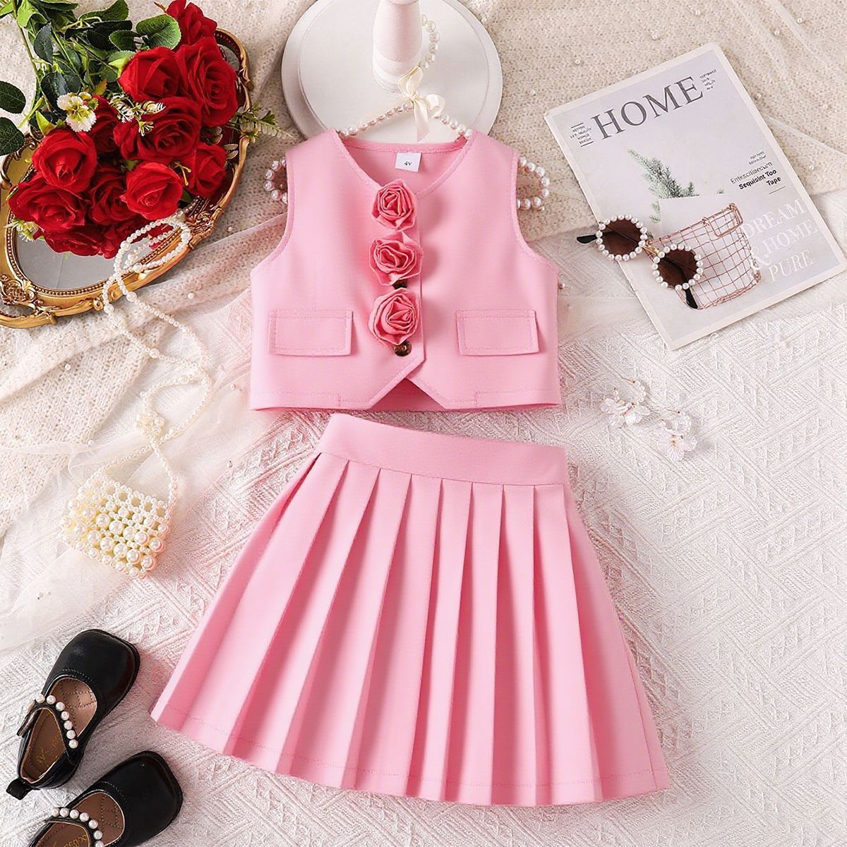 Suit Vest Paired With A Solid Color Pleated Skirt Set