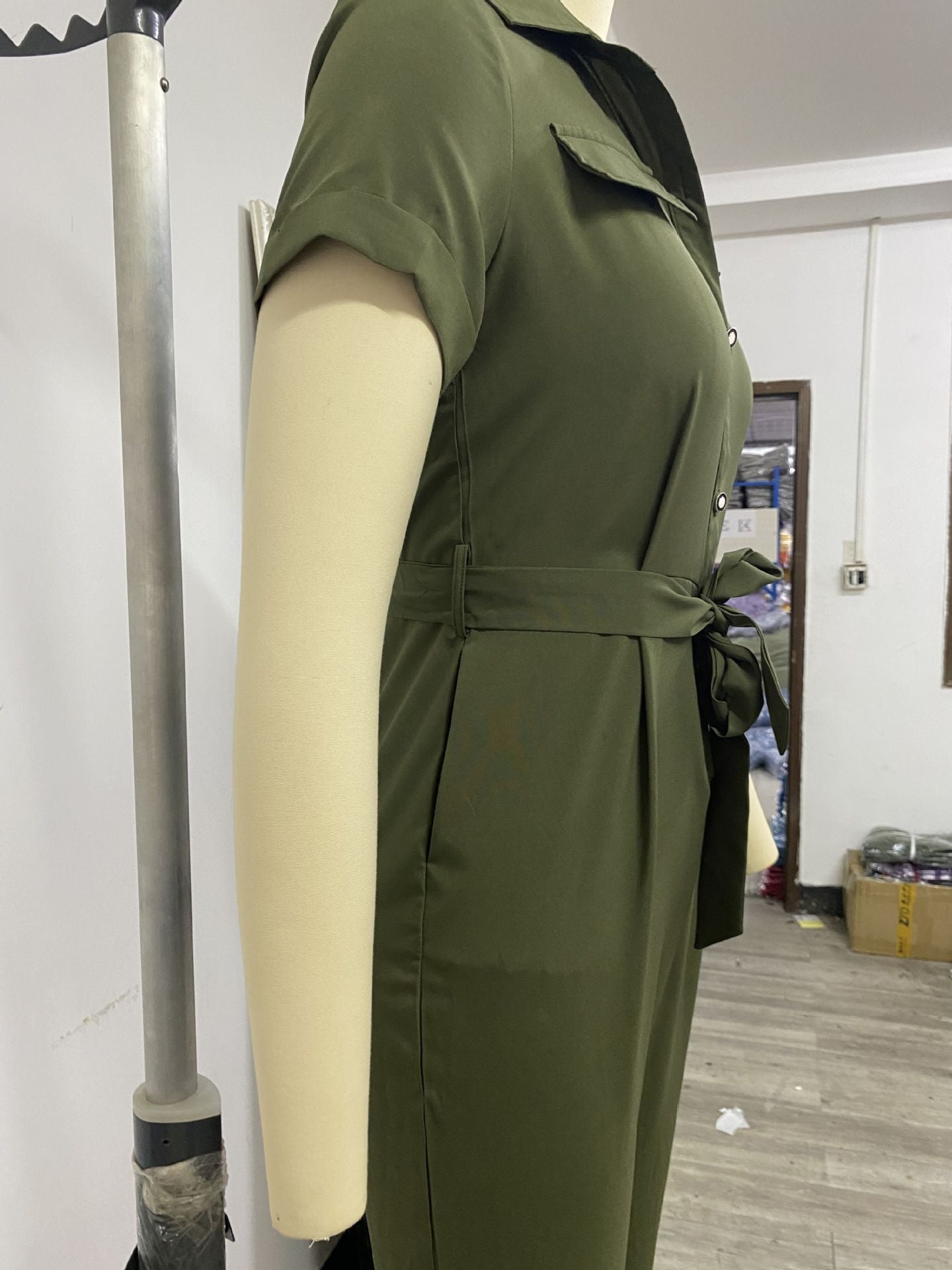Combinaison taille haute à col en V