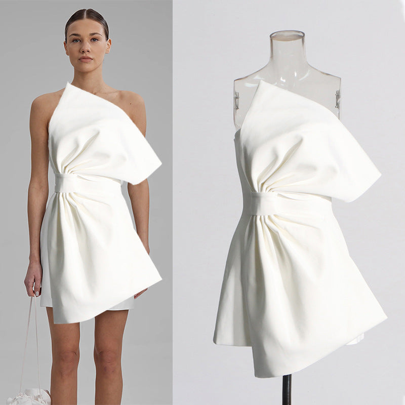 Robe tube asymétrique tendance pour femme