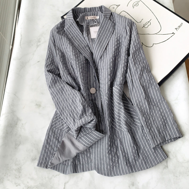 Retro wild suit collar striped suit jacket