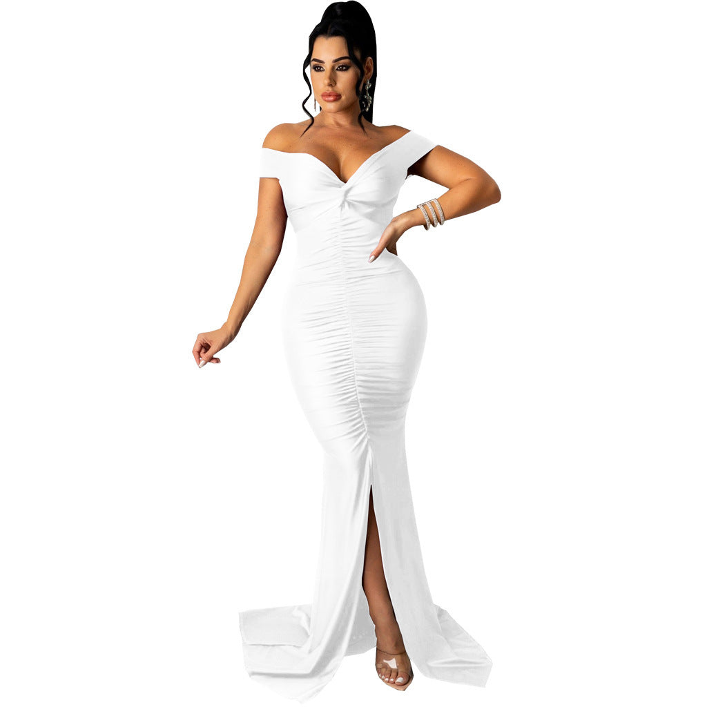 Robe moulante micro-froissée à col en V large et tendance