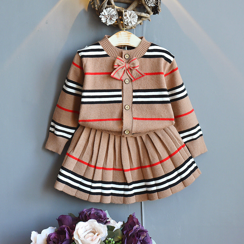 Ensemble jupe plissée rayée en tricot et pull pour fille