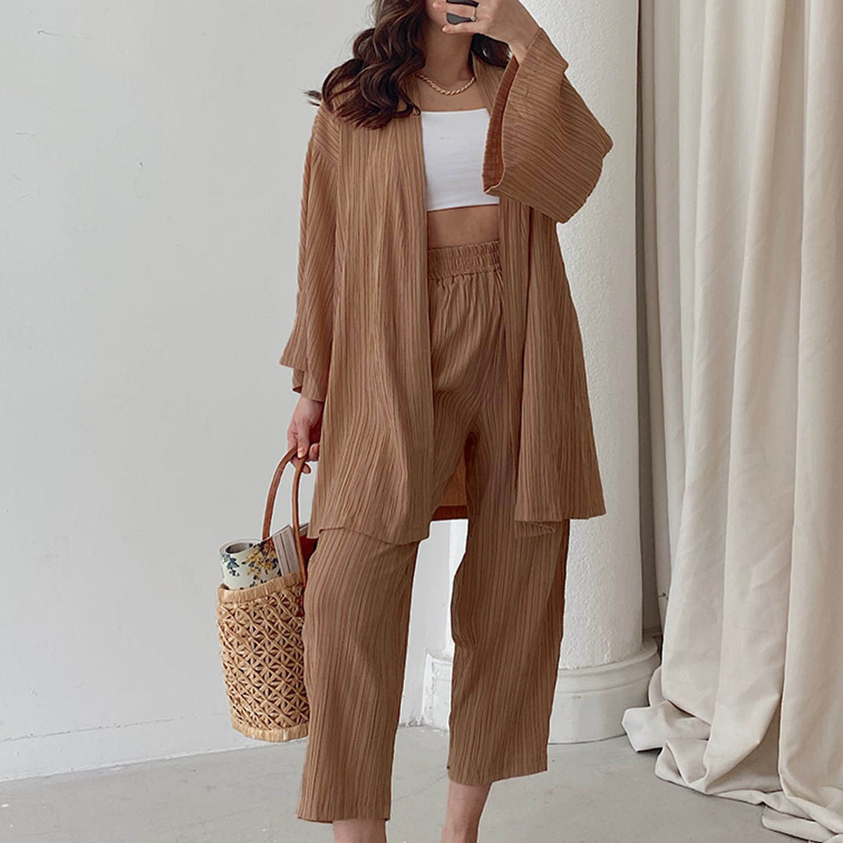 Costume décontracté camel pour femmes européennes et américaines, début d'automne, haut cardigan à manches longues, pantalon droit, tenue de maison, costume deux pièces