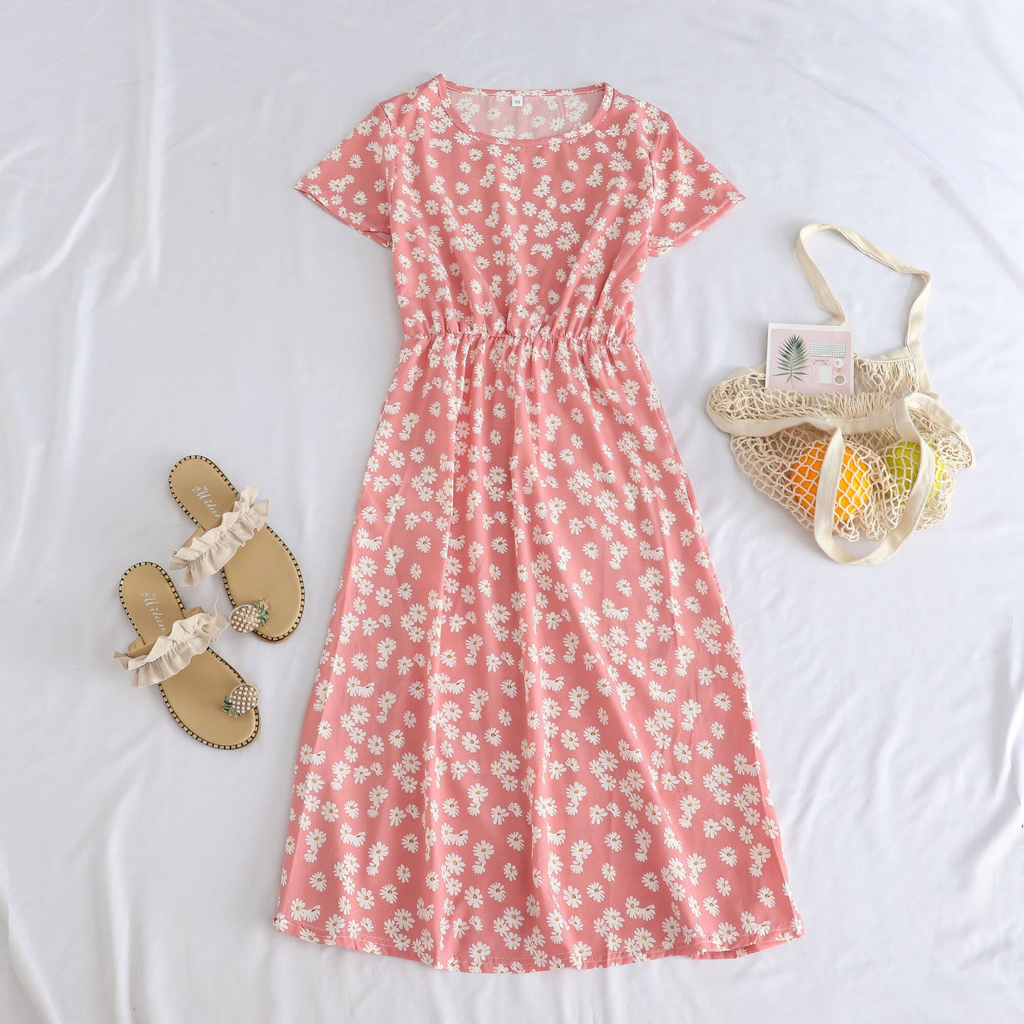 Printed Short-sleeve Waist-cinching Figure-flattering Dress For Petite Frames
