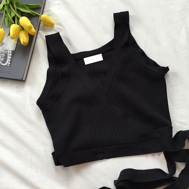 Solid color lace knitted camisole