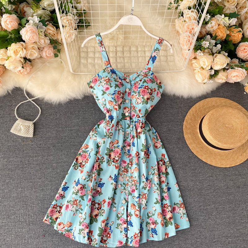 Robe fleurie de vacances pour femme
