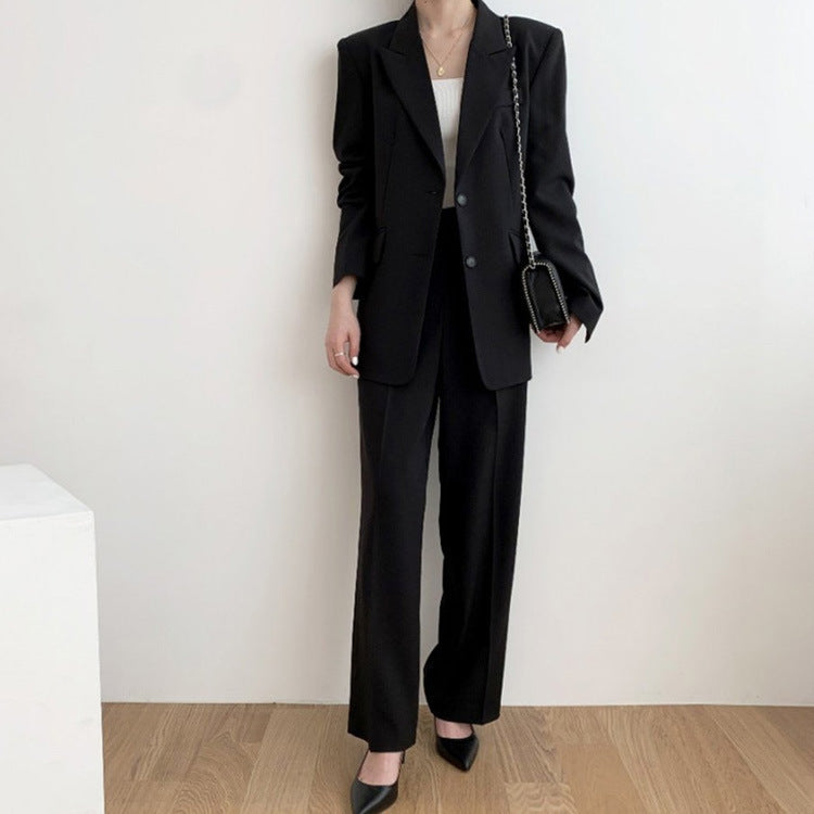 Women's Suit with Plain Windbreaker