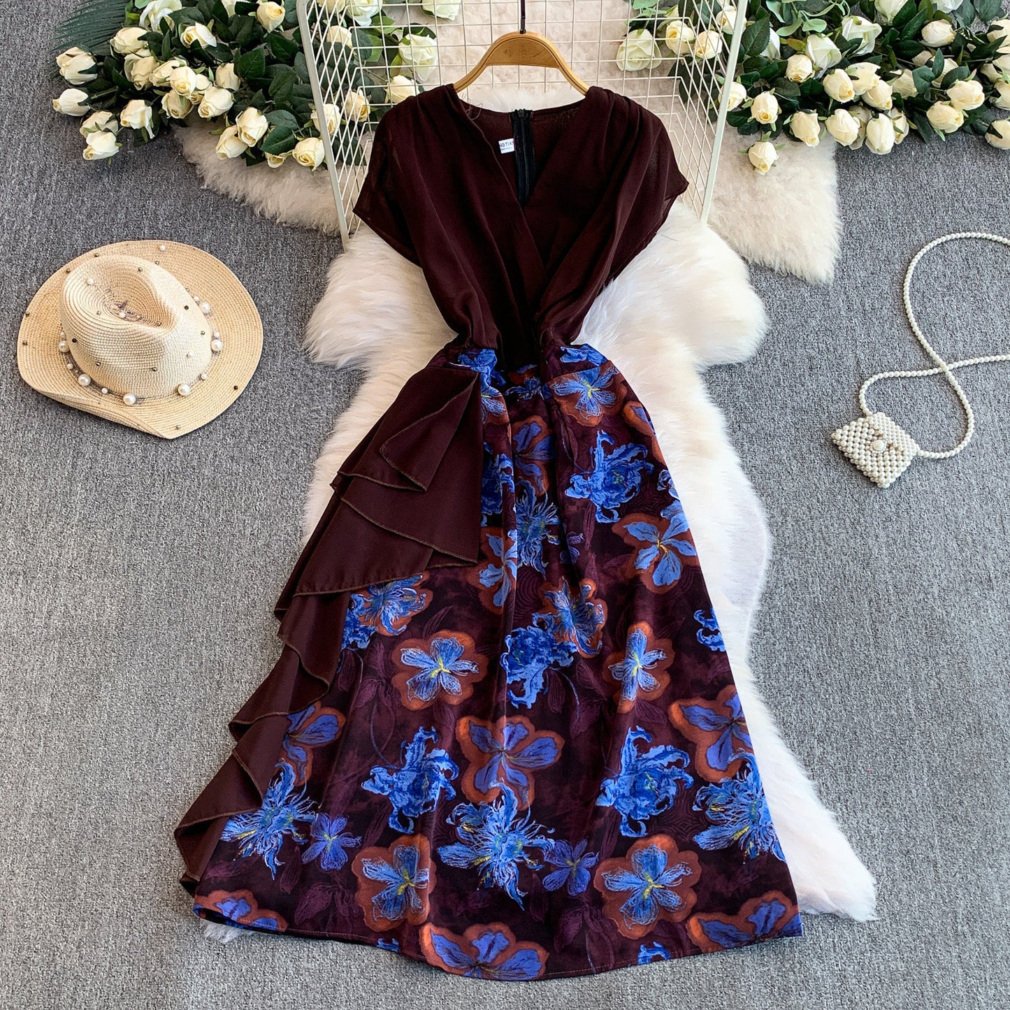 Womens Floral Print V Neck Dress With Ruffled Hem