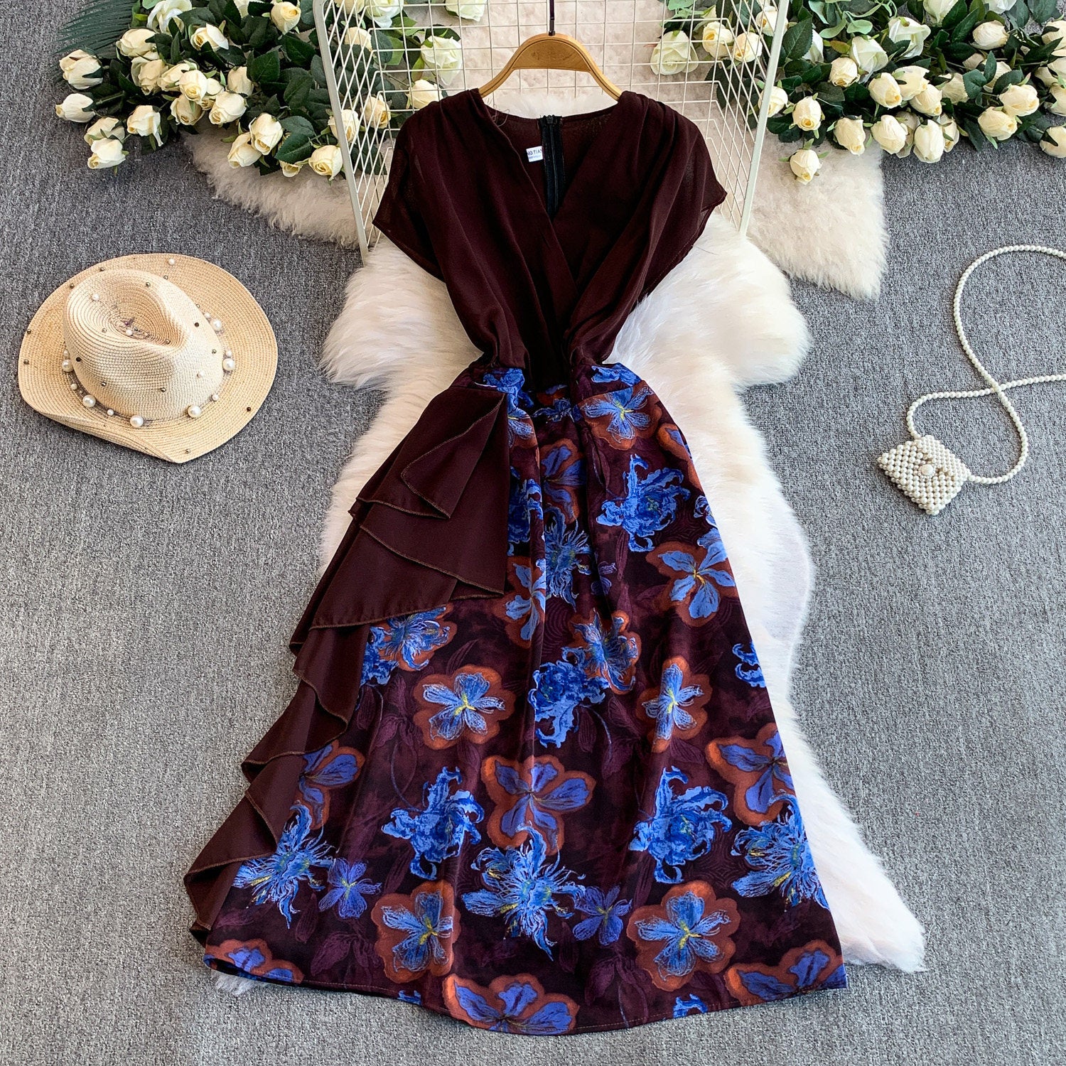 Womens Floral Print V Neck Dress With Ruffled Hem
