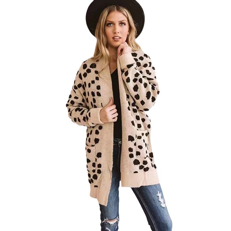Cardigan tricoté épais et ample à pois irréguliers pour femme
