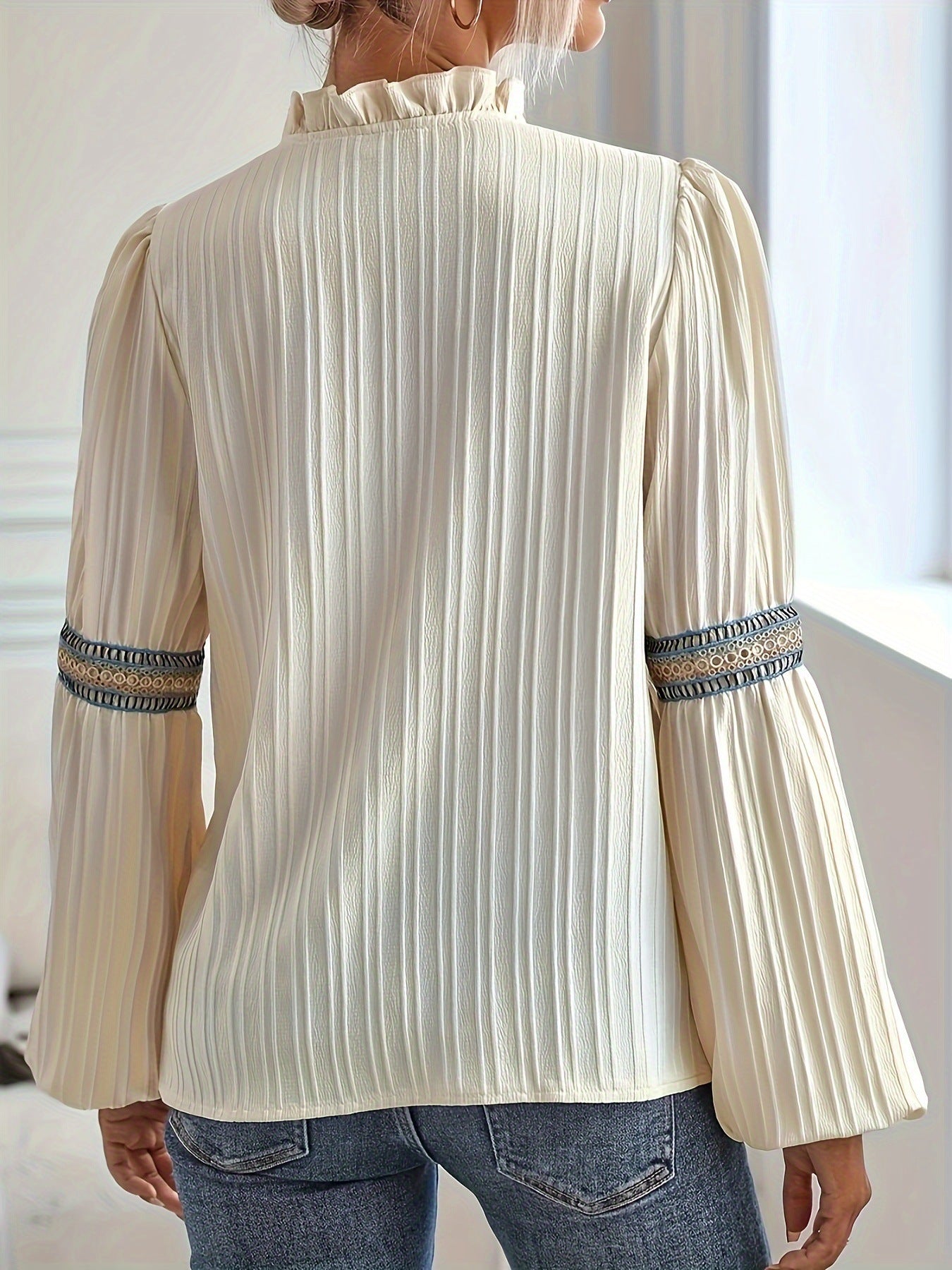 Chemise patchwork simple à col en V et dentelle unie