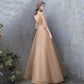 Robe de soirée de banquet pour femme, col montant doré, robe de fête annuelle, jupe