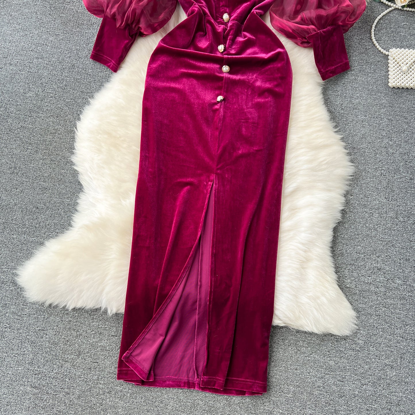 Robe en velours vintage haut de gamme abordable de luxe, niche, manches lanternes, slim, mi-longue, fendue, longueur genou, style tribunal