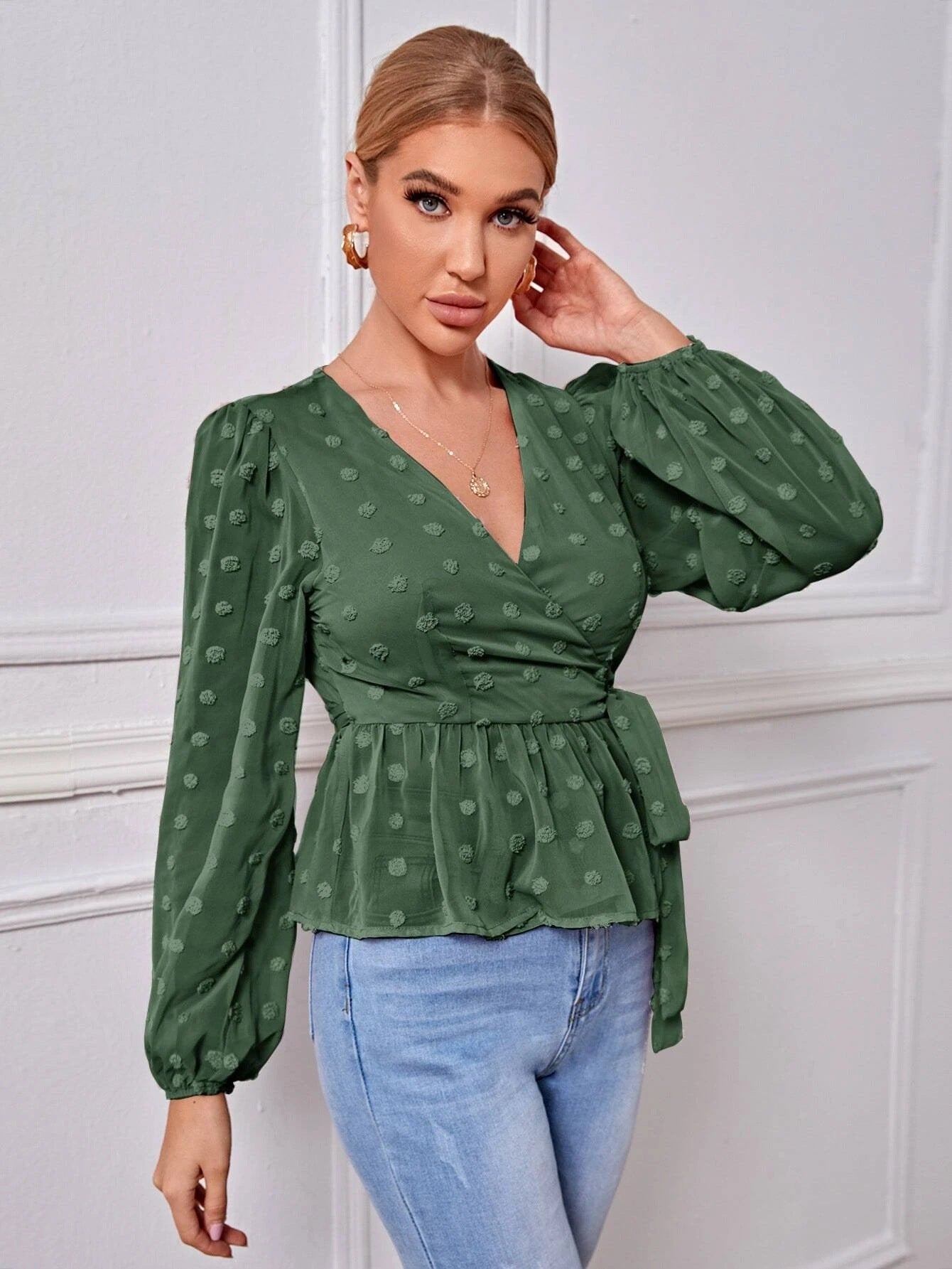 Temperament Hedging Long-sleeved V-neck Slim-fit Light Mature Blouse Women