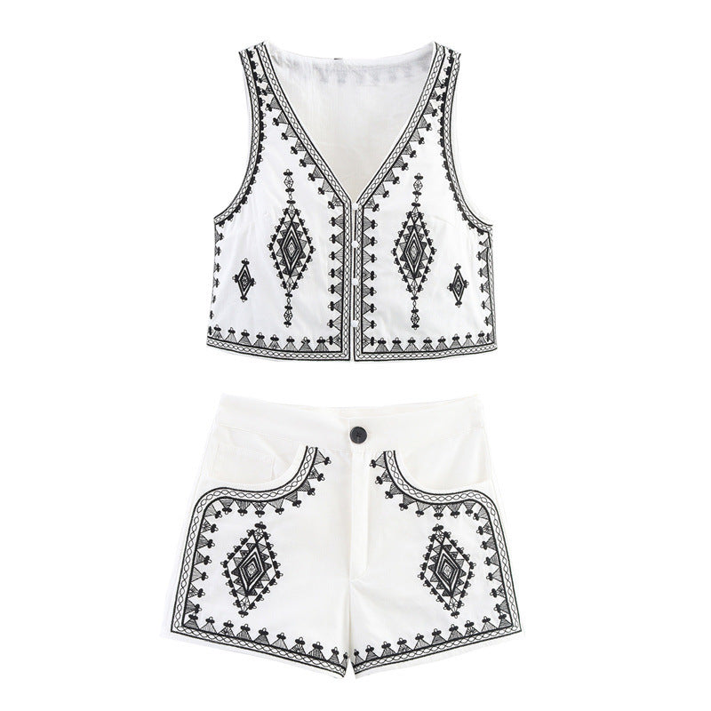 New Contrast Color Embroidered Vest Casual Shorts Suit