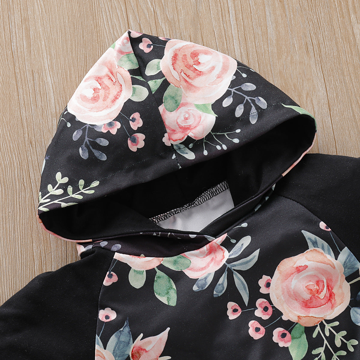 Costume à imprimé floral tendance