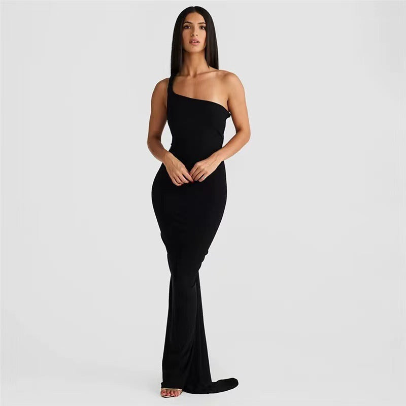 Robe d'été longue et légère pour femme, coupe ajustée, dos nu, avec bretelles