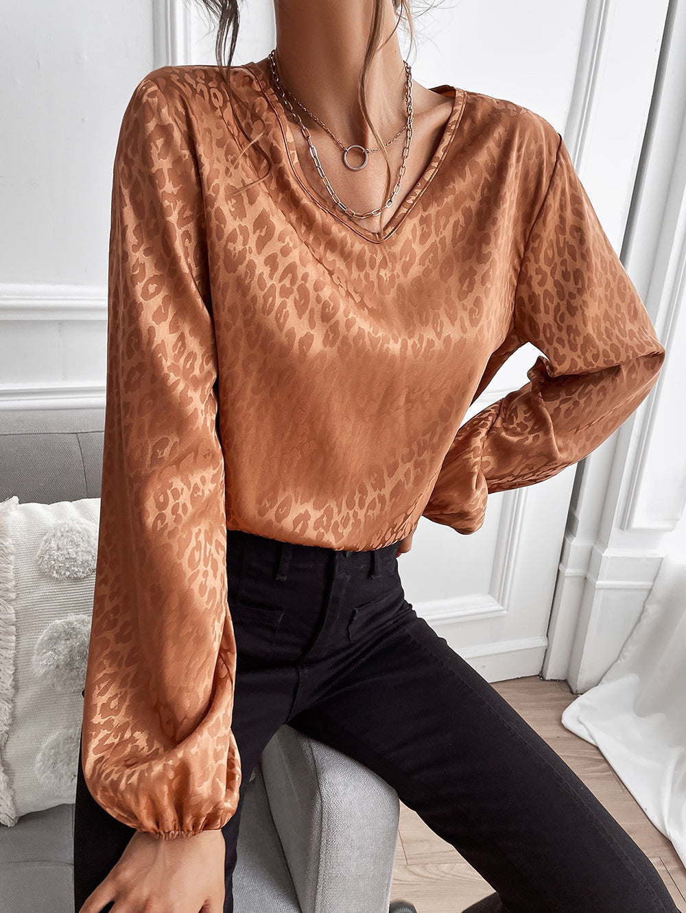 Women's New V-neck Pullover Leopard Print Shirt
