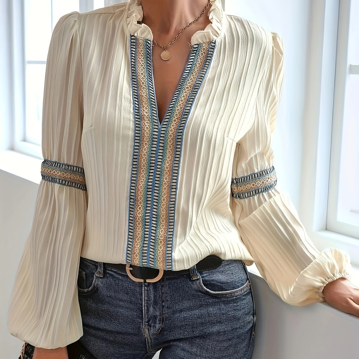 Chemise patchwork simple à col en V et dentelle unie