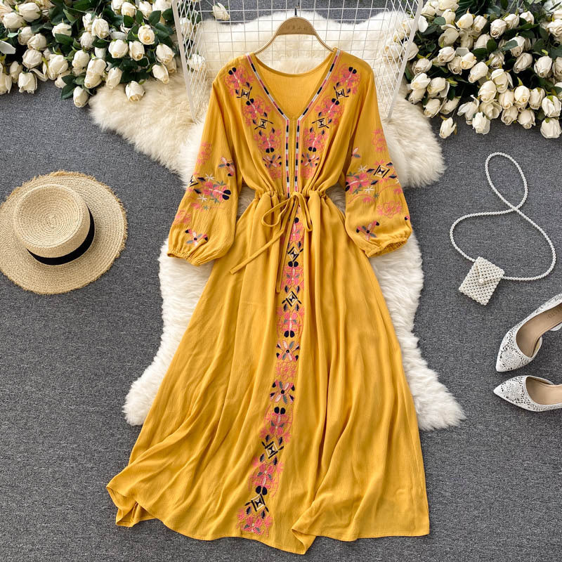 Women's Waist Slimming Mid-length Travel Vacation Dress