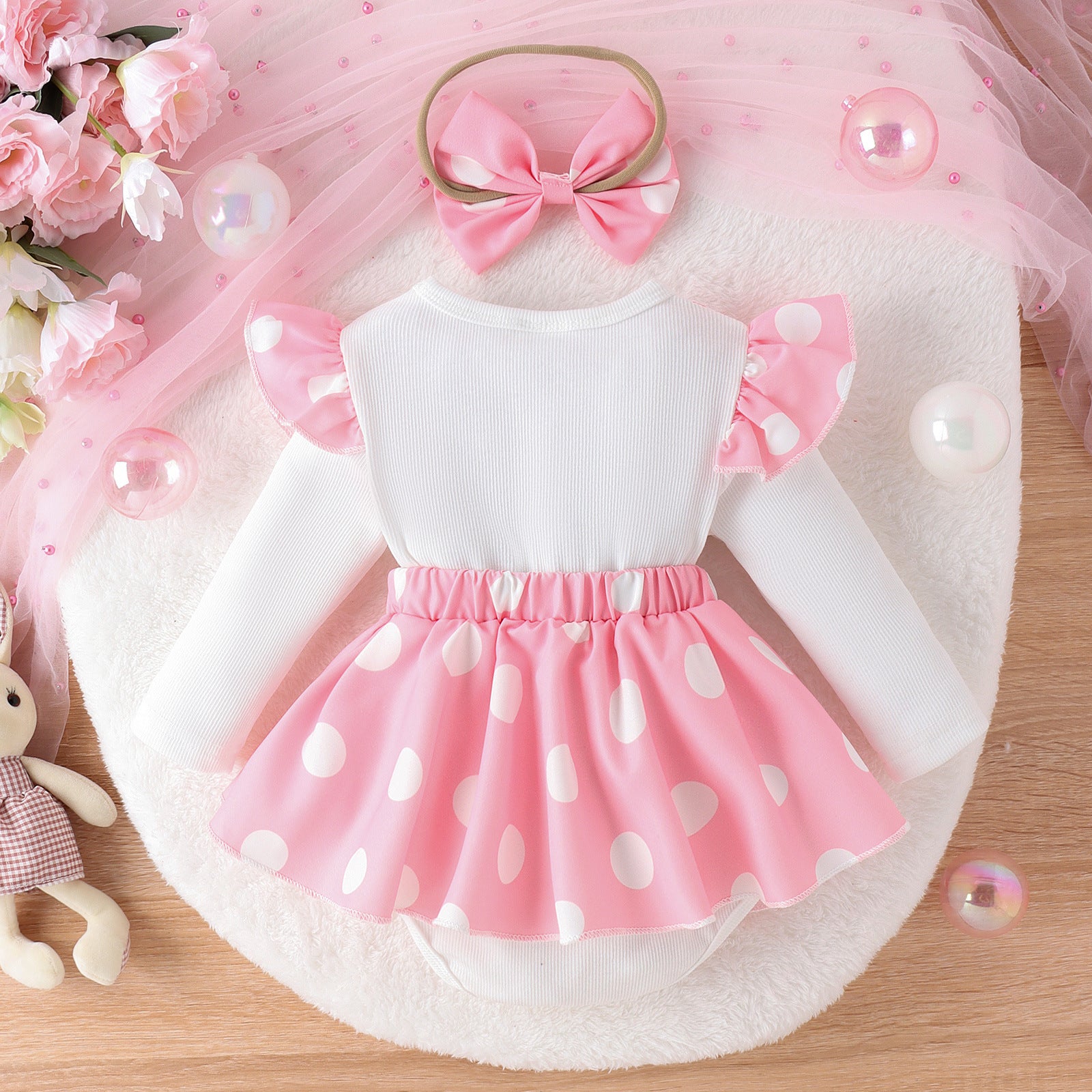 Combinaison à manches longues pour bébé fille avec motif lapin et coiffe