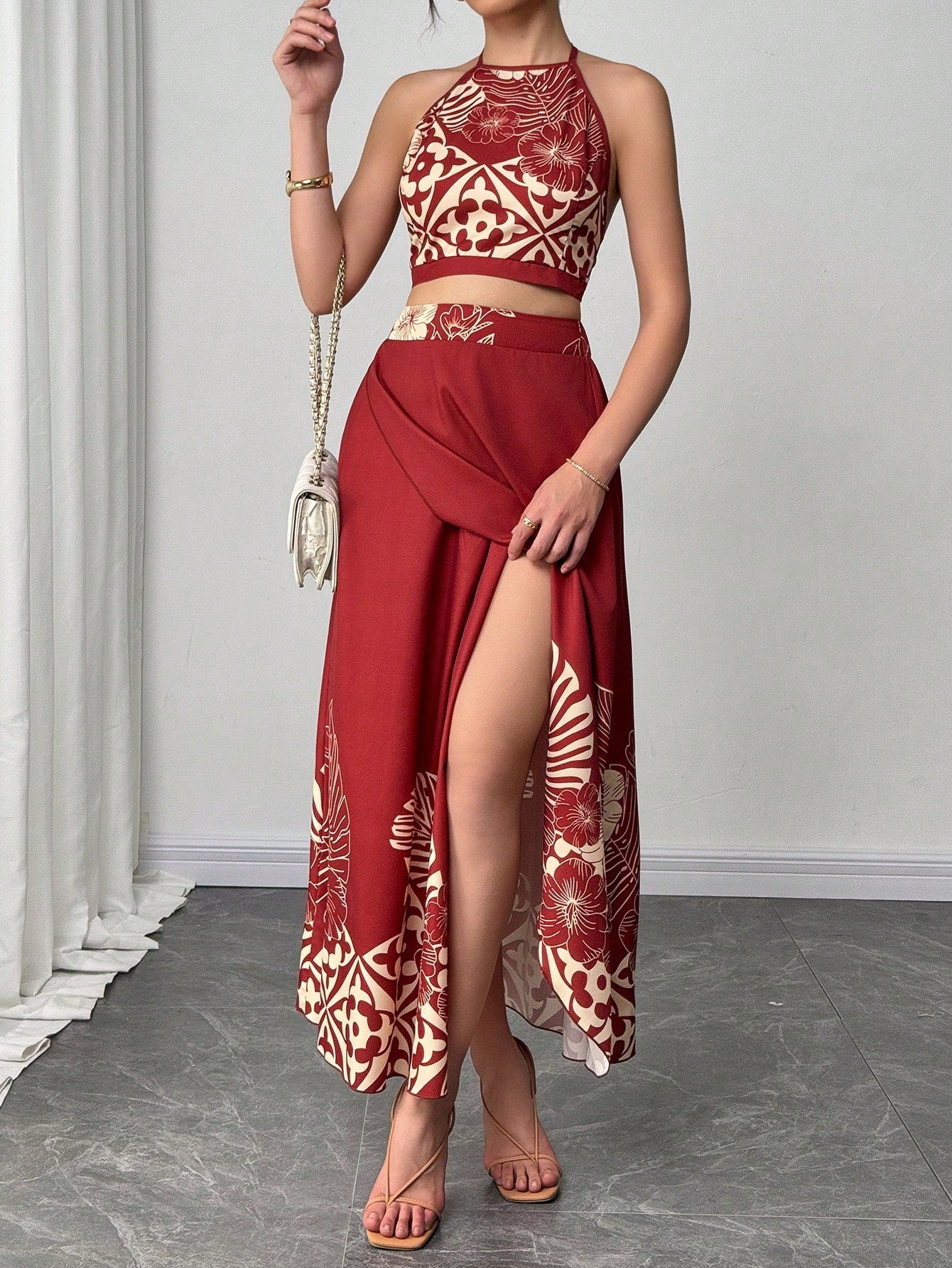 Floral-print Two-piece Slim-fit Set
