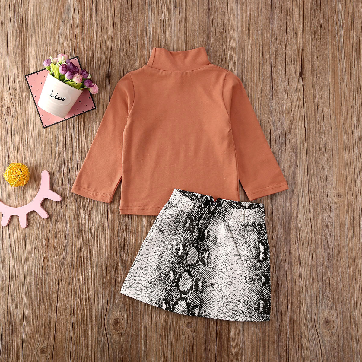Two piece snake skin skirt