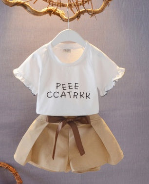 Costume pour filles, nouvelle robe d'été décontractée et étrangère, vêtements tendance en coton, t-shirt et short pour enfants, ensemble de sport deux pièces