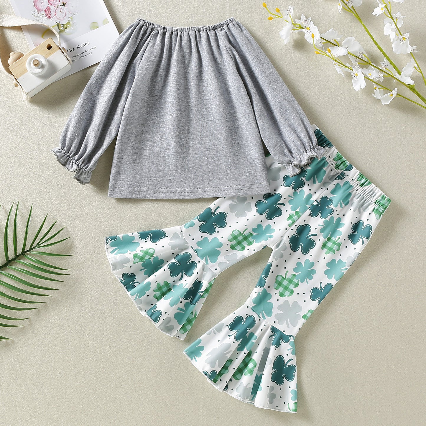 Four-Leaf Clover Printed Gray Long Sleeve Top White Trousers Two-piece Set
