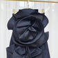 Robe tube à lacets à grandes fleurs en trois dimensions chic