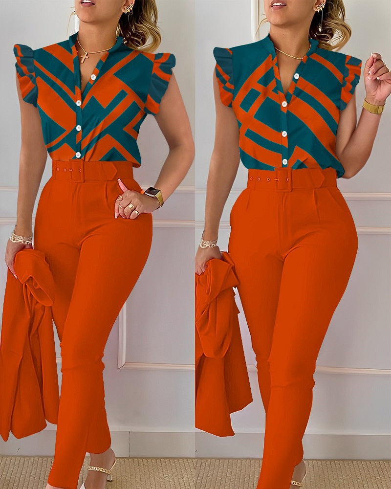 Ensemble haut et pantalon imprimé à manches volantées et ceinture, couleur unie