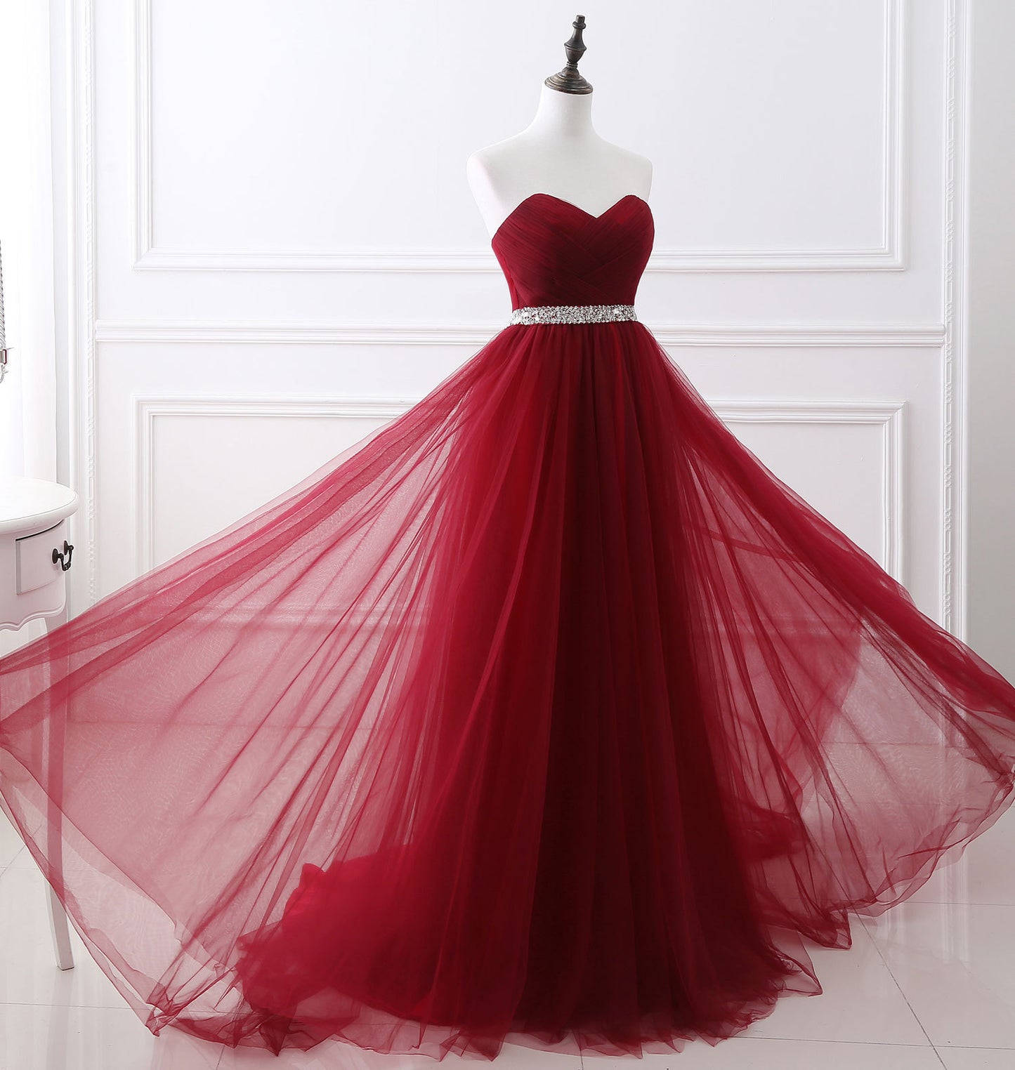 Robe de soirée longue et fine pour mariée