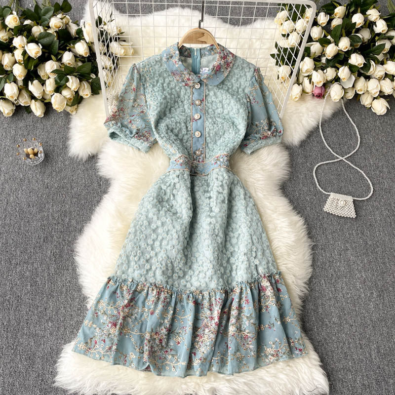 Light Luxury Ladies Fried Street Dress French Puff Sleeves Age-reducing Slim Short Heavy Industry Embroidered Ruffle Skirt