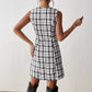 Sleeveless Elegant Dress With Bow Accessory For A Slimming Effect