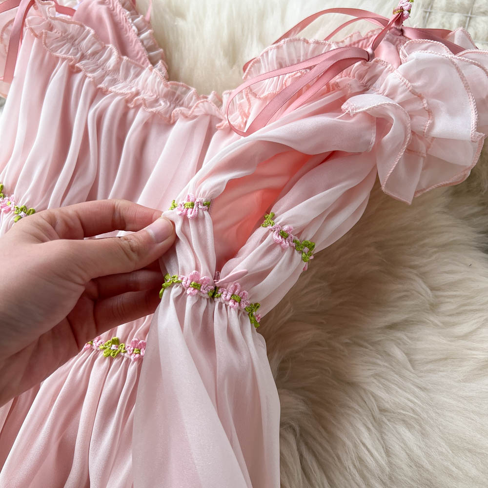 Super Fairy Temperament Sweet V-neck Pleated Pleated Skirt