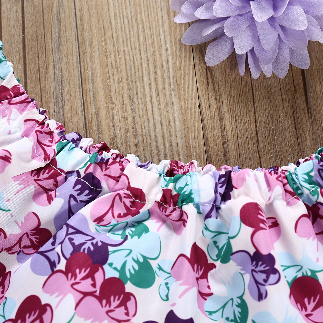 Ensemble de culottes à manches volantes et fleurs de couleur unie pour fille