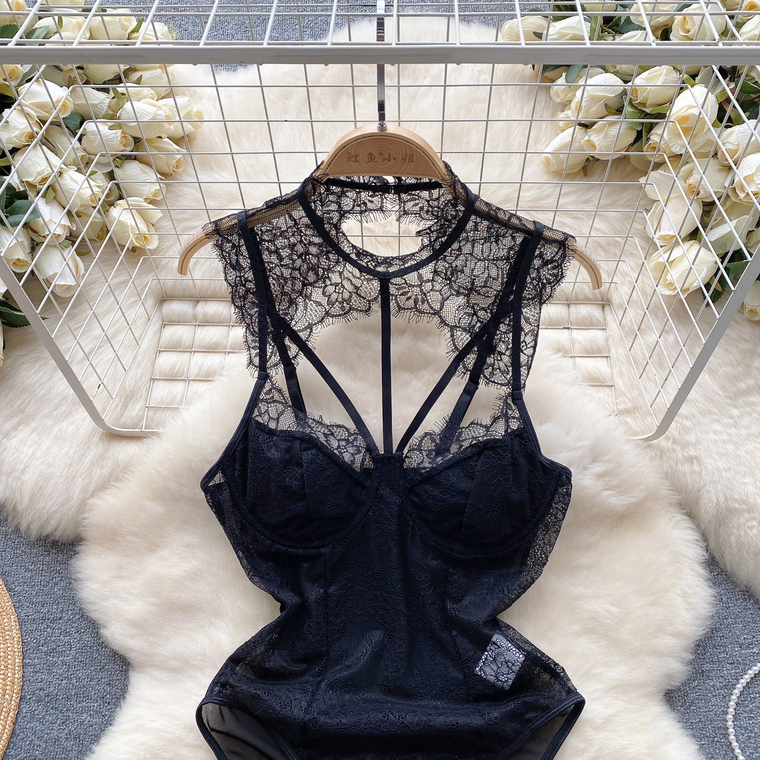 Autumn Lace Mesh Tight Design Retro Affordable Luxury Temperament Top Jumpsuit