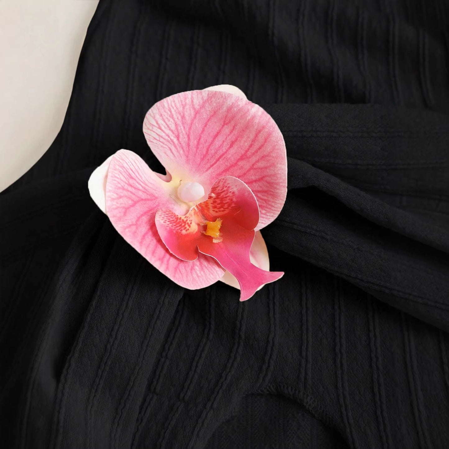 Floral Decorated Wrap Skirt With A Slit