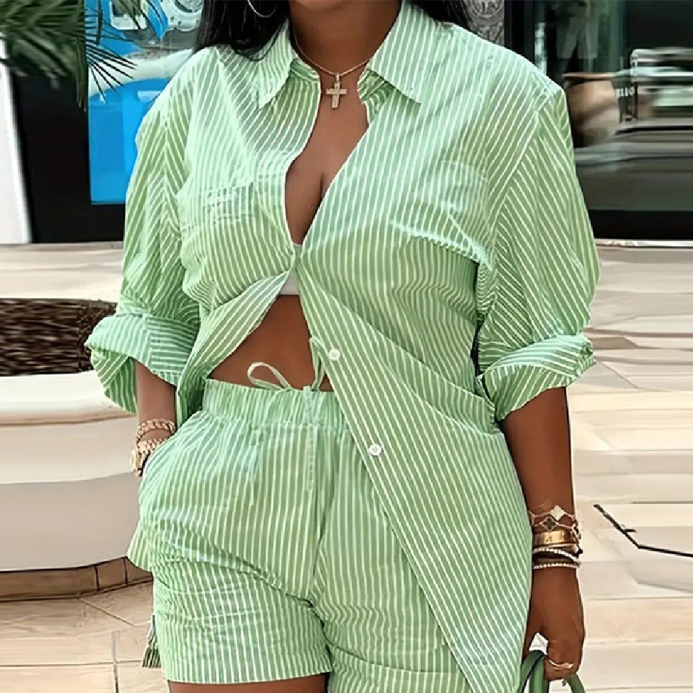 Ensemble haut et short rayés pour les loisirs